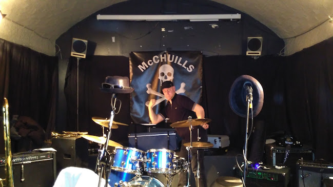 mcchuillsbar.com