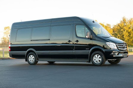 Vale Royale Limousine & Party Bus Rental Services Toronto & Mississauga 1-3 Cosburn Ave., Toronto, ON M4K 2E6, Canada