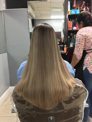 Great Looks hair salon - Thumbnail