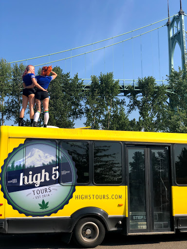 High 5 Tours - Visual