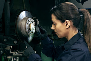 Photo n°3 de Midas à Rochefort (Magasin de pneus)