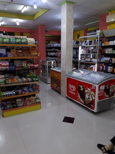 Photos of Ta-Nia MART