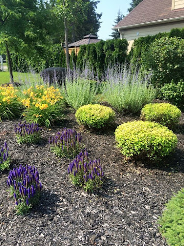 Simcoe Lawn and Garden Services work photo 1
