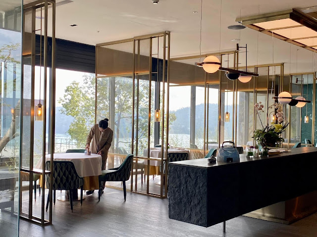 GRAND HILAI SUN MOON LAKE by null