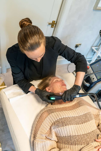 Dr Nyla Medispa - Aesthetics Clinic & Botox Liverpool