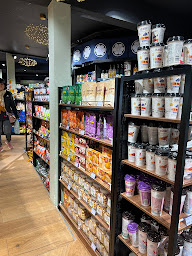 Photo n°15 de Big Store+ à Paris (Magasin)