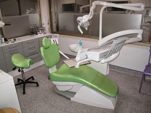 Photo n°4 de Docteur Petitbois Renaud - Dentiste Antibes à Antibes (Dentiste)