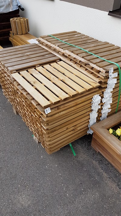 Photos of Puumarket Rakvere osakond