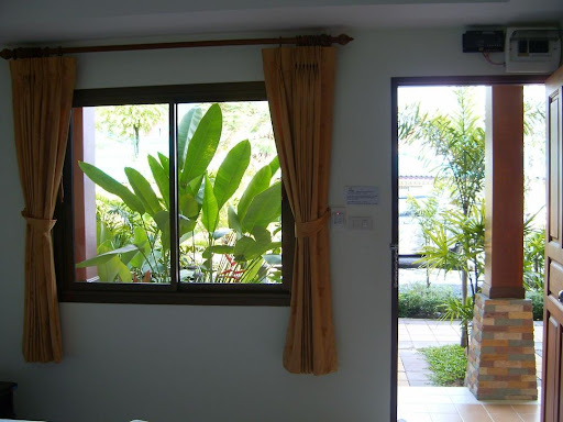 Baan Karnjana Hotel
