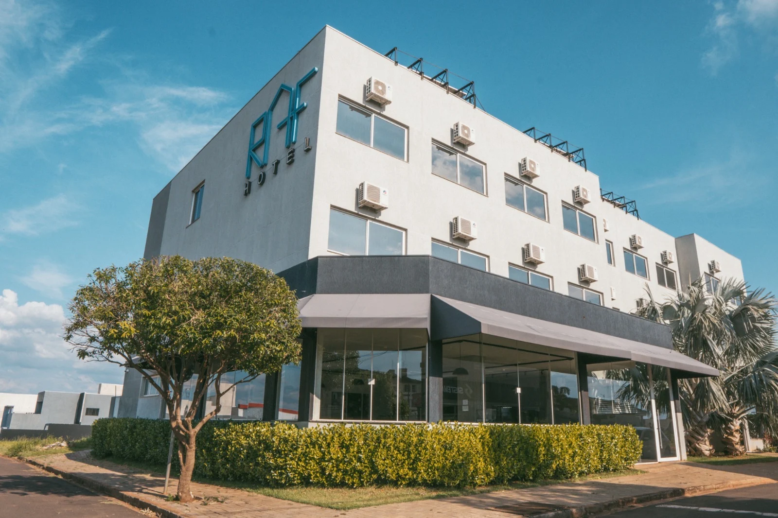 Hotel Raf
