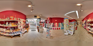 Photo n°20 de Galeries de Garazi à Saint-Jean-Pied-de-Port (Magasin de jouets)