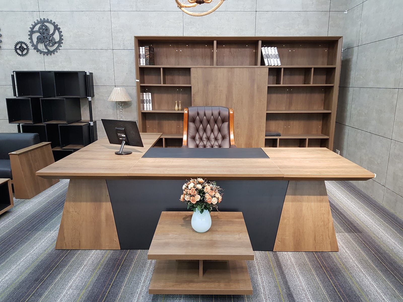 The Best Furnishings - صورة 2