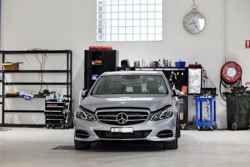 Warringah Auto Body Repairs - Thumbnail
