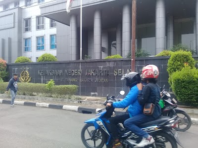 Photos of Kejaksaan Negeri Jakarta Selatan