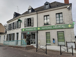 Photo n°3 de Pharmacie Du Chateau à Le Grand-Lucé (Conseiller santé)