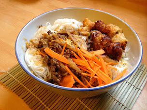 Photo n°1 de La Petite Vitesse à Chelles (Restaurant asiatique)