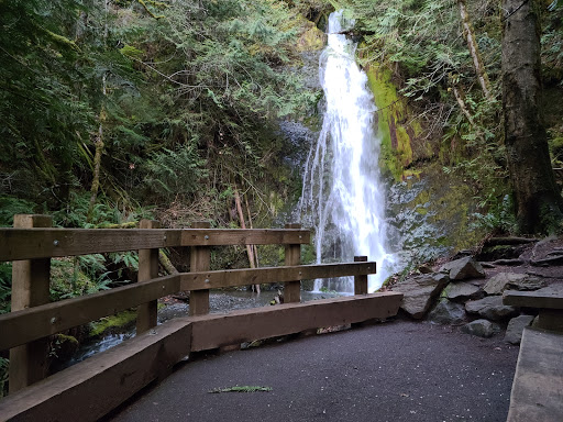 Madison Falls Trailhead