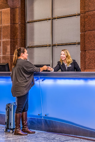 The Buckingham Hotel by null