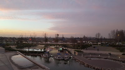 Photos of Mall Plaza Oeste