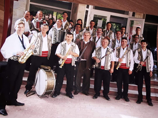 European School - Thumbnail