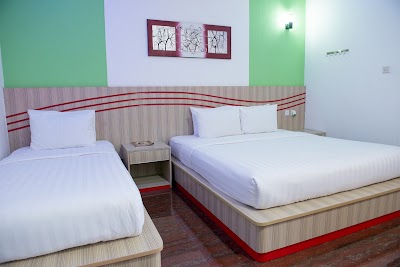 Photos of Q Hotel
