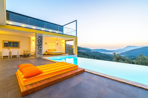 Villa Ekstra