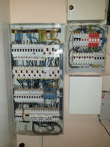 Elektryk Poznań Usługi elektryczne, Awarie, Pomiary elektryczne, Pogotowie
