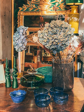 Wildschut Antiques & Decor by null