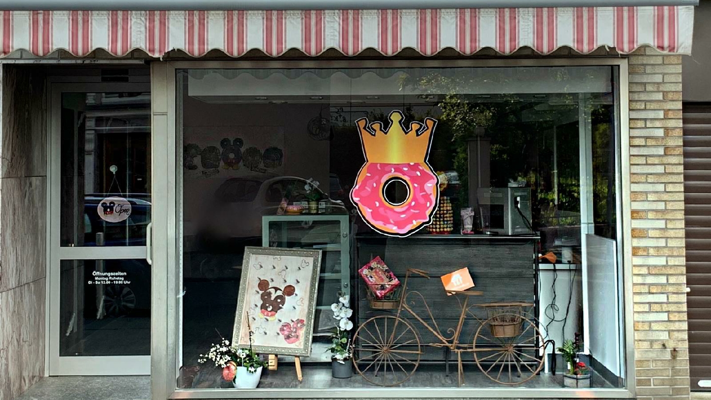 Royal Donuts — photo 1
