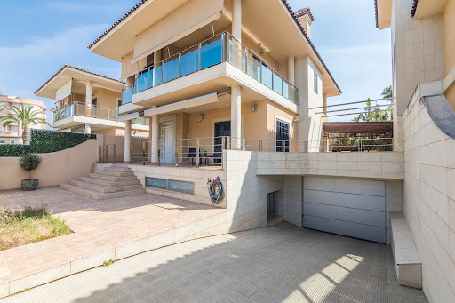 INMOBILIARIA BH ELCHE