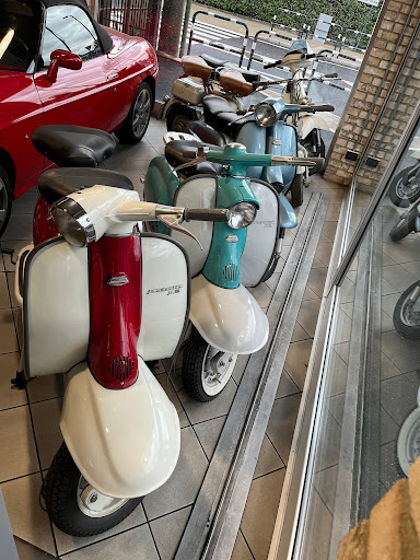 Garage San Carlo Gallery - Italy