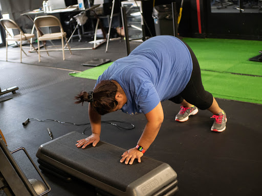 Creative Workouts Gym - Visual