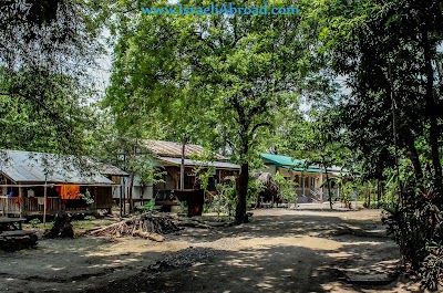 Photos of Ooyinpariyatti Monastery