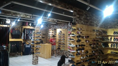 Photos of SHOKWAYT clhots