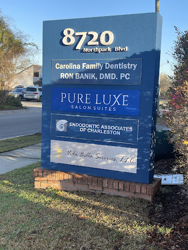 Pure Luxe Salon Suites Logo