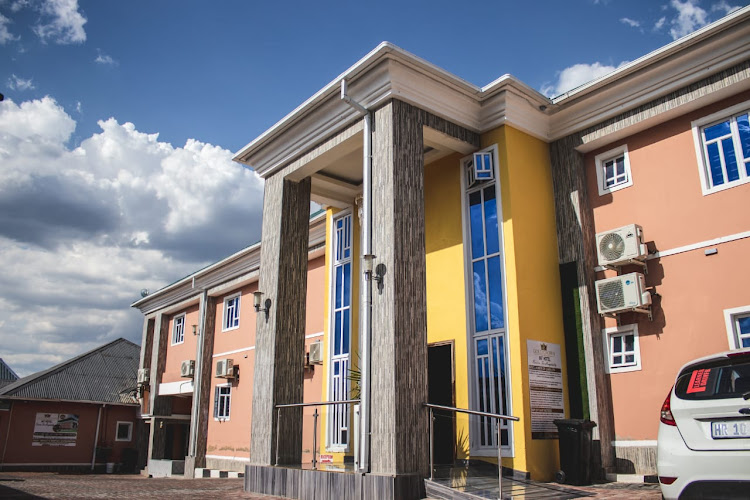 Gold crown international hotel