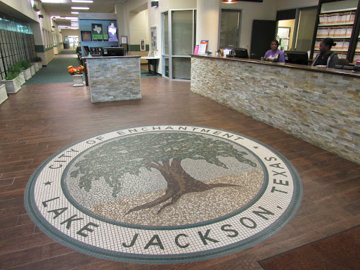 Lake Jackson Recreation Center - Thumbnail