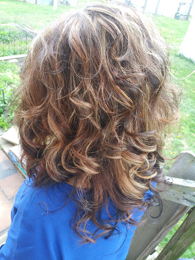 lady's hairdressing