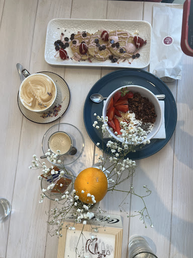 Flower Cafe’ - Visual