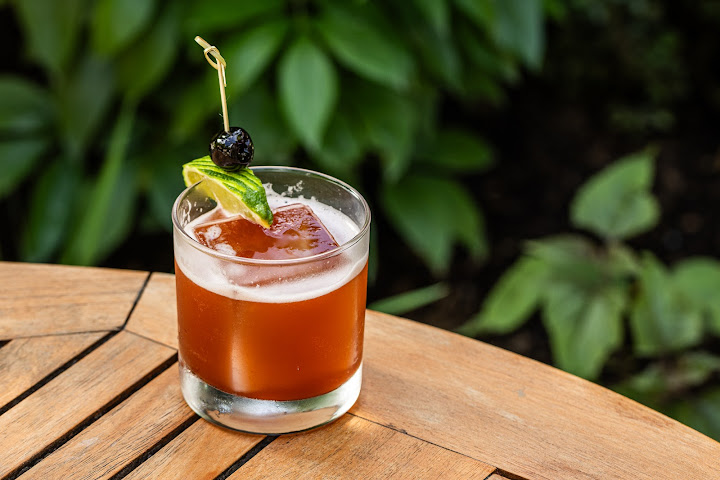 Bedford Post Tavern by null