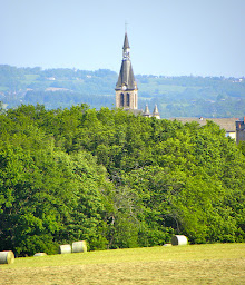 Photo n°6 de Aire de Camping Car Municipale - Naucelle à Naucelle (Terrain pour camping-cars)