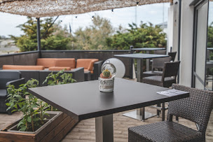 Photo n°59 de Yacht Club ️Restaurant à Port-Saint-Louis-du-Rhône (Bar à tapas)