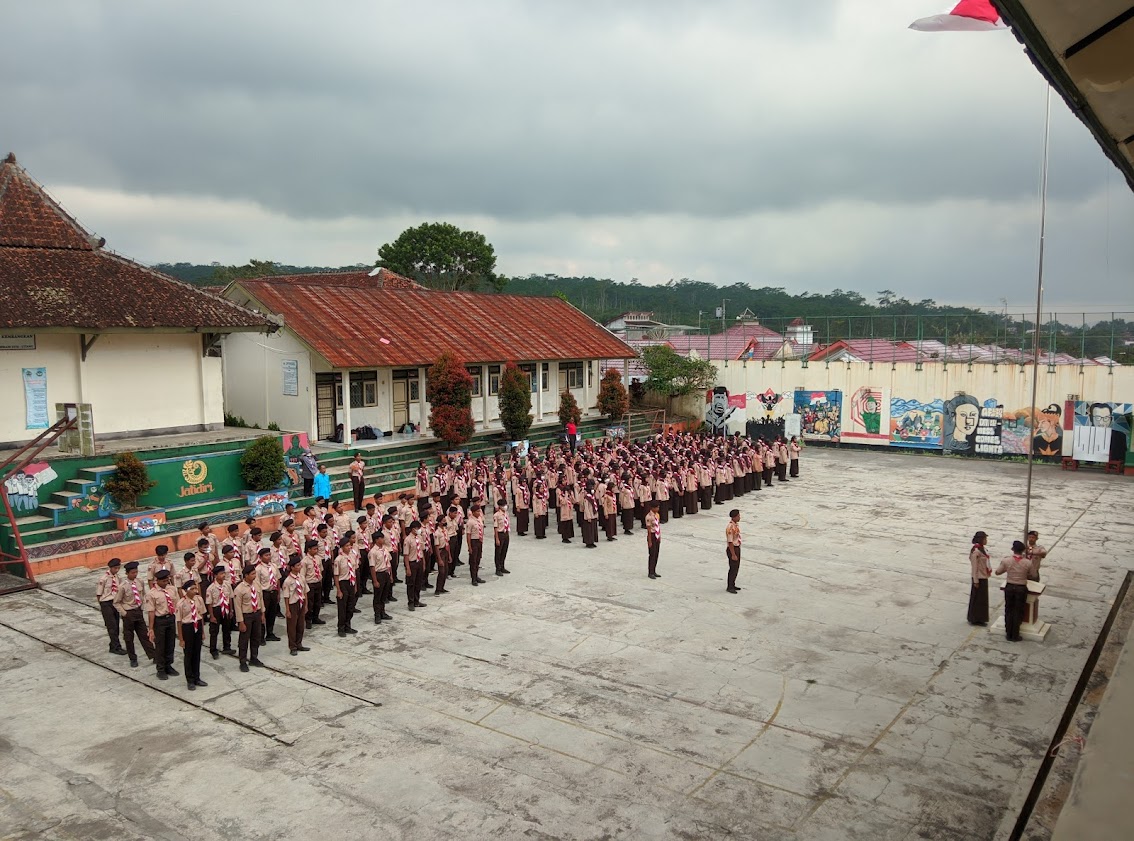 SMAN  1 Mojotengah