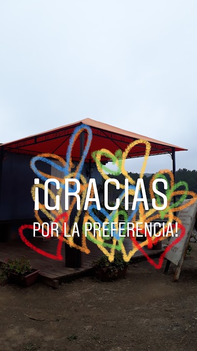 Photos of Donde Teresi&ntilde;a