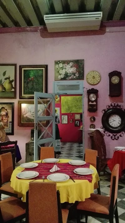 Photos of Casa Vieja del R&iacute;o