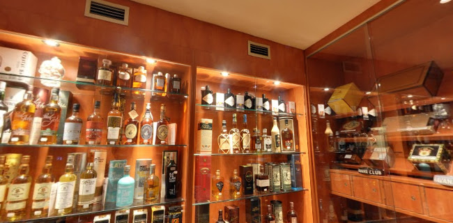 Taste And Smoke SRL telefoonnummer