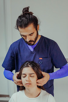 Francesco Abeltino - Osteopata Palau Via dei Cisti, 13, 07020 Palau SS, Italia