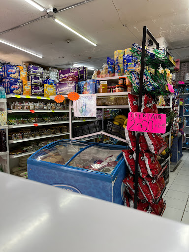 Super Market Suelo Rojo