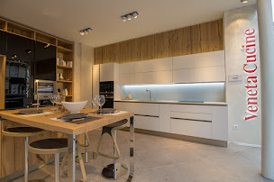 Photo n°21 de Cuisiniste Veneta Cucine Paris 2 Centre à Paris (Magasin d'ameublement et de décoration)