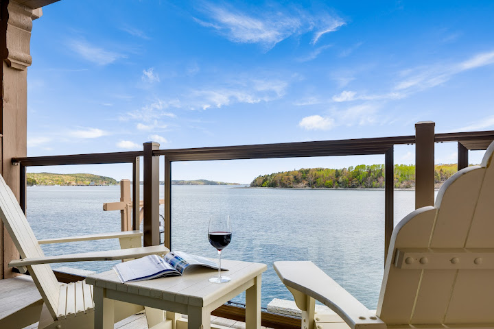 Harborside Hotel, Spa & Marina by null